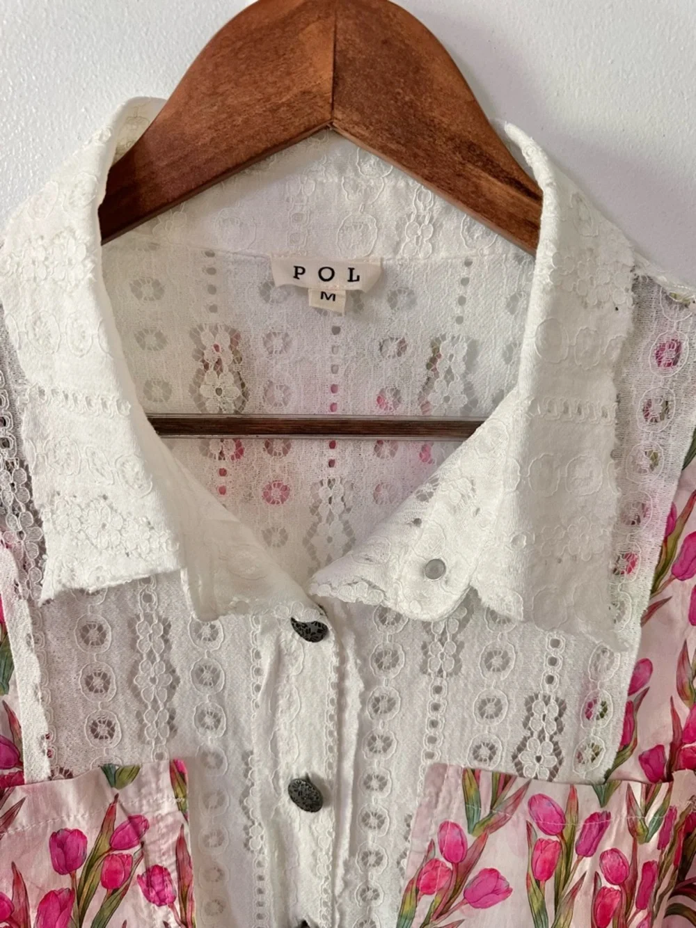 POL Cotton Oversized Floral Lace Button Down – Size Medium NWOT - Picture 4 of 14